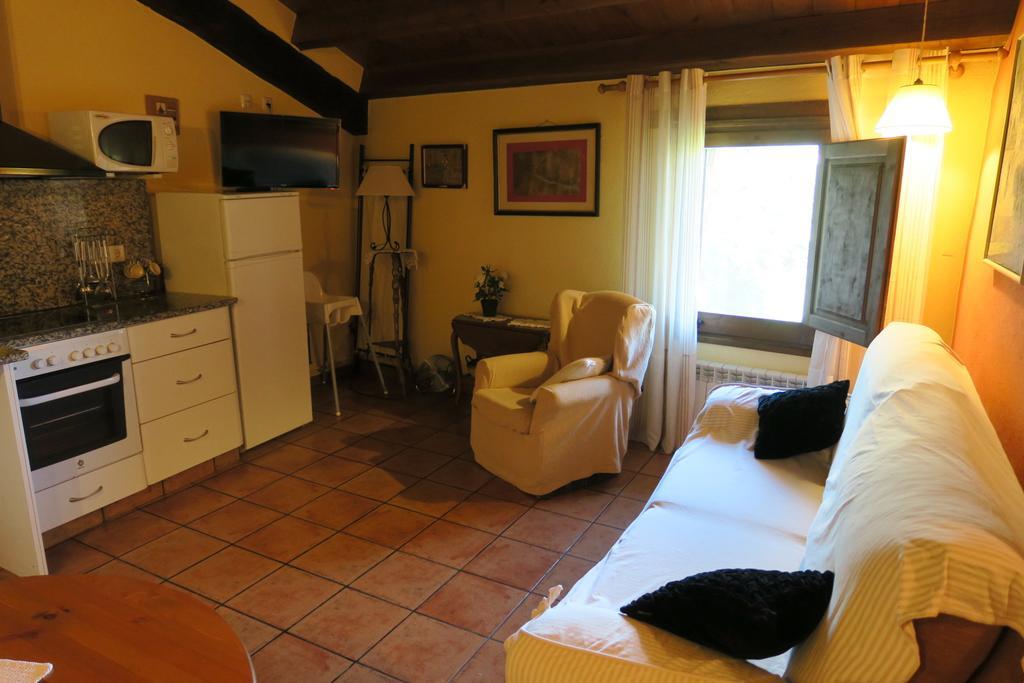 Can Salgueda Santa Pau Room photo